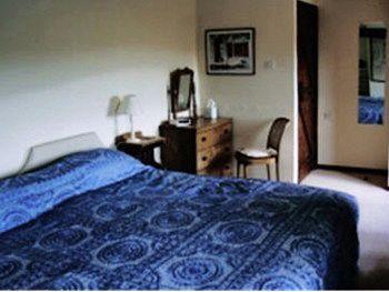 Bishopsdale Oast Bed and Breakfast Ashford  Exteriör bild