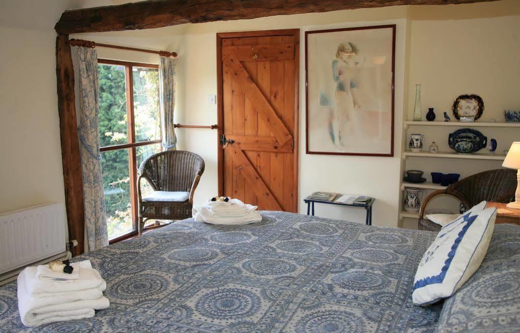 Bishopsdale Oast Bed and Breakfast Ashford  Exteriör bild