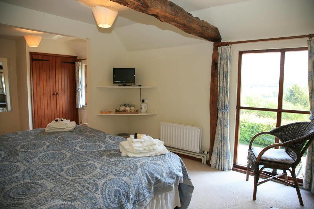 Bishopsdale Oast Bed and Breakfast Ashford  Exteriör bild